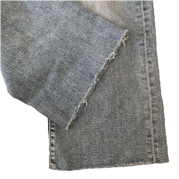 Banana Republic High-Rise Wide Leg Crop Blue Jeans Sz 26 Med Wash Frayed‎ Ankle - Picture 5 of 9